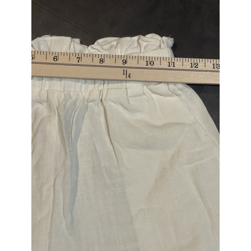 100% Recycled Princess Polly Cream Shorts NWT F -52 - Picture 3 of 5